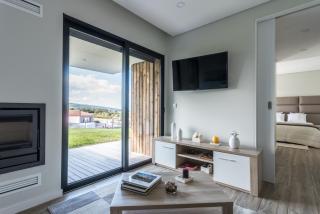 Vila Vicente Jacuzzi, Sauna and Parking - 8