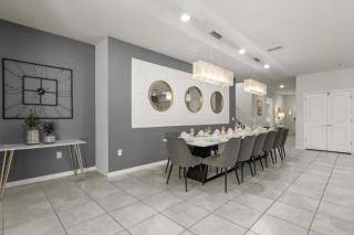 Pool Mansion Accommodate 29 People Steps to Disney - 1