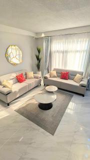 Diane Luxurious Homes - 6