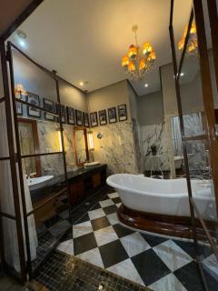 Golf mountain camels sereine holiday treat - 1