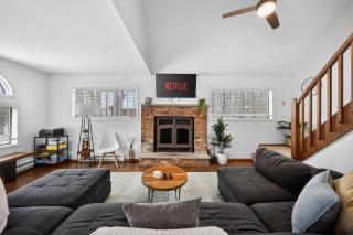 Gated Arrowhead Retreat Private Hot Tub Fire Pit - 9