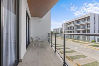 NOK Stylish 1 BR by Vistacana Rentals - 1