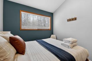 Gated Arrowhead Retreat Private Hot Tub Fire Pit - 4