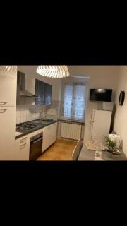 Trieste appartamento con tutti i confort 2 camere matrimoniali 6 posti - 2