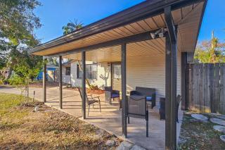 2 Mi to Cocoa Riverfront Park Home with Patio! - 8