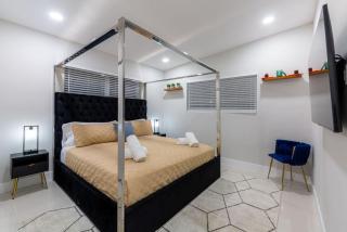 Villa Mayami Fitness Oasis Gym Basketball Court - 5