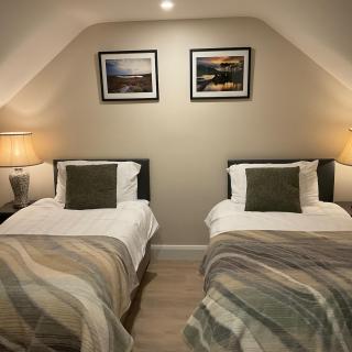 Cosy two Bedroom Chalet near Rossaveel Ballynahown - 2