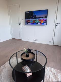 Modern Flat In Flateby - 0