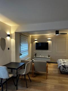 Charmant Studio Neuf, Hypercentre, Parking, Balcon - 4