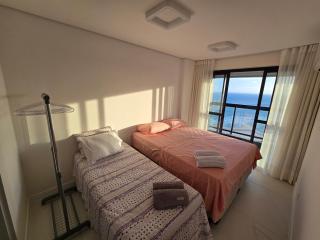 Quarto e sala Jaguaribe melhor orla Salvador - 6