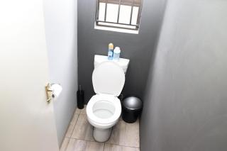 Grace View Guest House - Fourways - 4