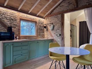 Idyllic cottage with wellness facilities - 8