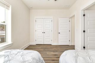 Downtown Sea Escape III - 6