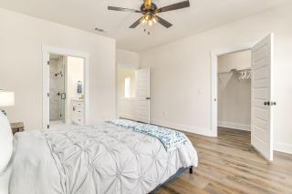 Downtown Sea Escape III - 5