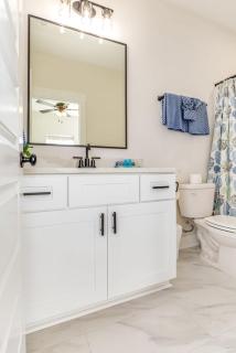 Downtown Sea Escape III - 2