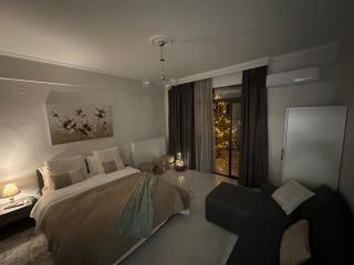 Del Sol 6 Meteora Luxurious Family Suites - 7