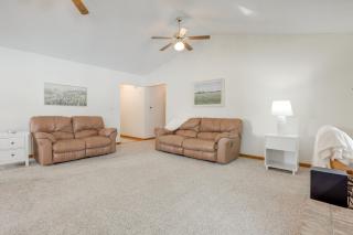 Boat, Hike and Fish All-Season Liberty Home with Yard - 5