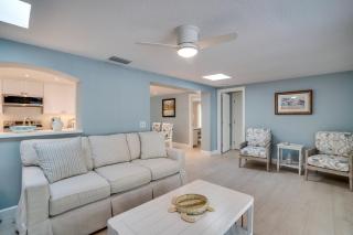 Perfect Coastal Getaway by SeaBreeze Vacation - 4