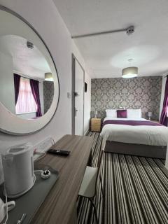 On The Beach Hotel - 9