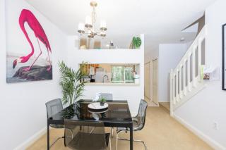 Gated Elegant 2BR Townhome - KING Bed, Pool, WiFi, Wash & Dry, AC, Private Patio facing preserves, Free Parking -- NICE FOR Medical, Business, Groups, Relo - by Moffitt Cancer CTR, Tampa Palms, Hunters Green, Live Oak, Cory Lake, New Tampa, Wesley Chapel - 6