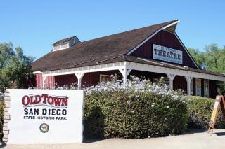 Courtyard by Marriott San Diego Downtown Little Italy - 1