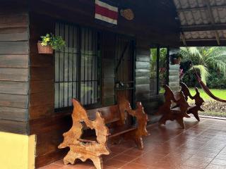 Cabin with private tropical forest - 5