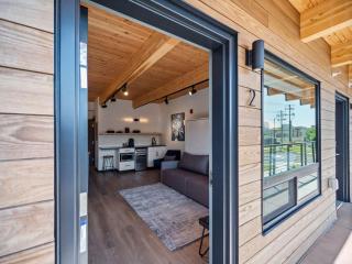 Uprise 2 Bridgewater Lofts - 2