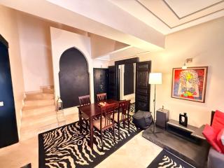 Gueliz 2 BR Duplex - Terrace - Wi-Fi - Train station - 2