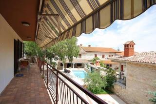 Apartments Ladonia - 2