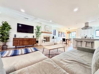 Echo by Coast to Cactus - Family-Friendly Home - 9