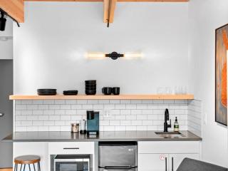 Uprise 3 Bridgewater Lofts - 4