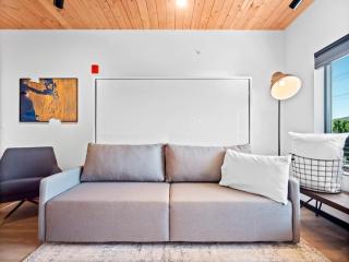 Uprise 4 Bridgewater Lofts - 3