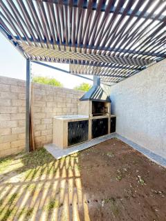 Los Álamos - Casa moderna y amplia - 8