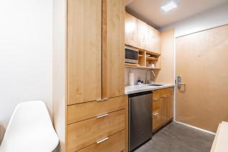Downtown Edge-Stylish Studio Near Hospitals & Downtown-03 - 7