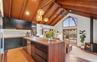 Coastal Timber Escape with Pool - 4