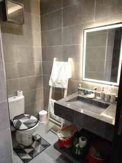 local cozy place - 9