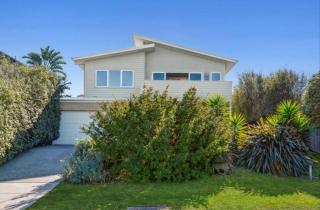 Elevated Seaview Sanctuary - 6