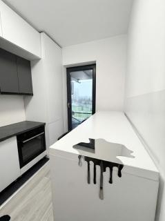 Minimalist & Spațios, Priveliște Parc, Lângă Metro - 5