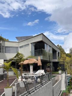 Habitacion en Guatape Royal Garden Suite - 9