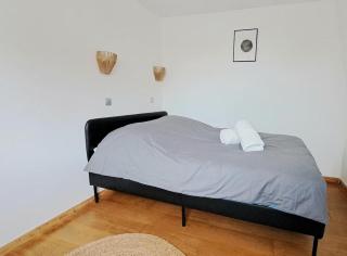 Spacieuse maison élégante pour 8 Personnes à Croix - 1