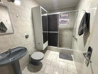 Apto 3 dorms no Boqueirão. Quadra da Praia . - 8