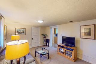 Elati Guesthouse: Walkable Home in Arts District - 5