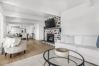 Midnight Star - Stokes Bay Waterfront Retreat - 2