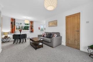 The Hide - Suburban Terraced Home - 5