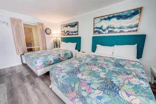 New Caravelle Resort 1BR Fully Remodeled Pools! - 5