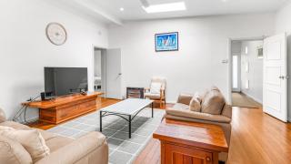 Elizabeth Beach Guest House - 7