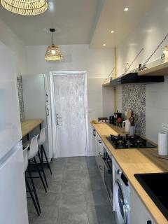 Capital Luxe Apt - 5