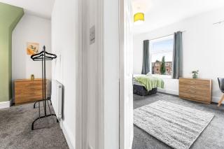 Comfortable 4 Bed Home - Perfect for Contractors - 6