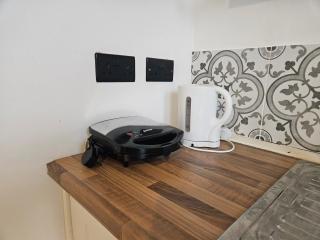 Ground Floor 1 BDR Flat in Norwood near Station - 3