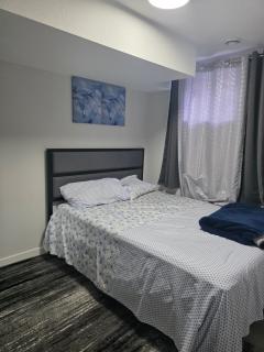 YYC Cozy Suites - 8